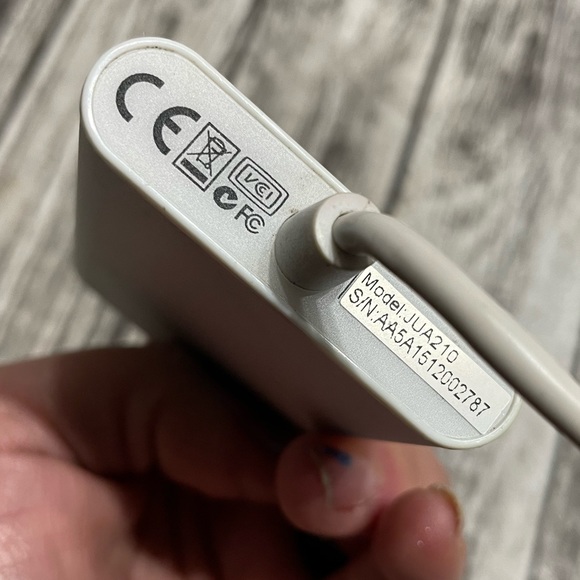 J5 Create USB 2.0 to VGA Display Adapter Untested - Picture 3 of 6